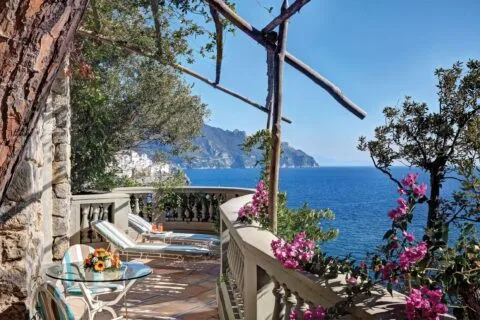 best hotels in Amalfi Coast