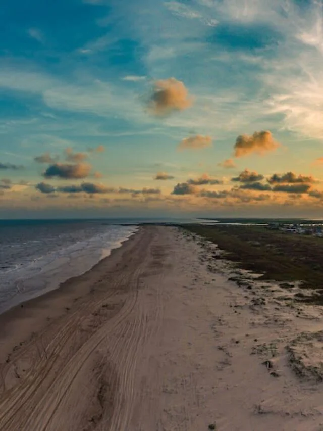 Explore Texas Beaches: Top 10 Stunning Shorelines