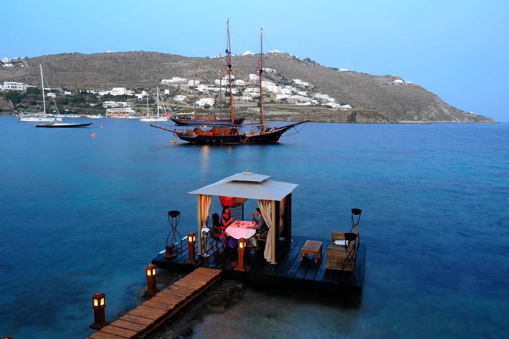 dining in Mykonos