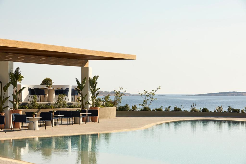 best hotels in Paros Island