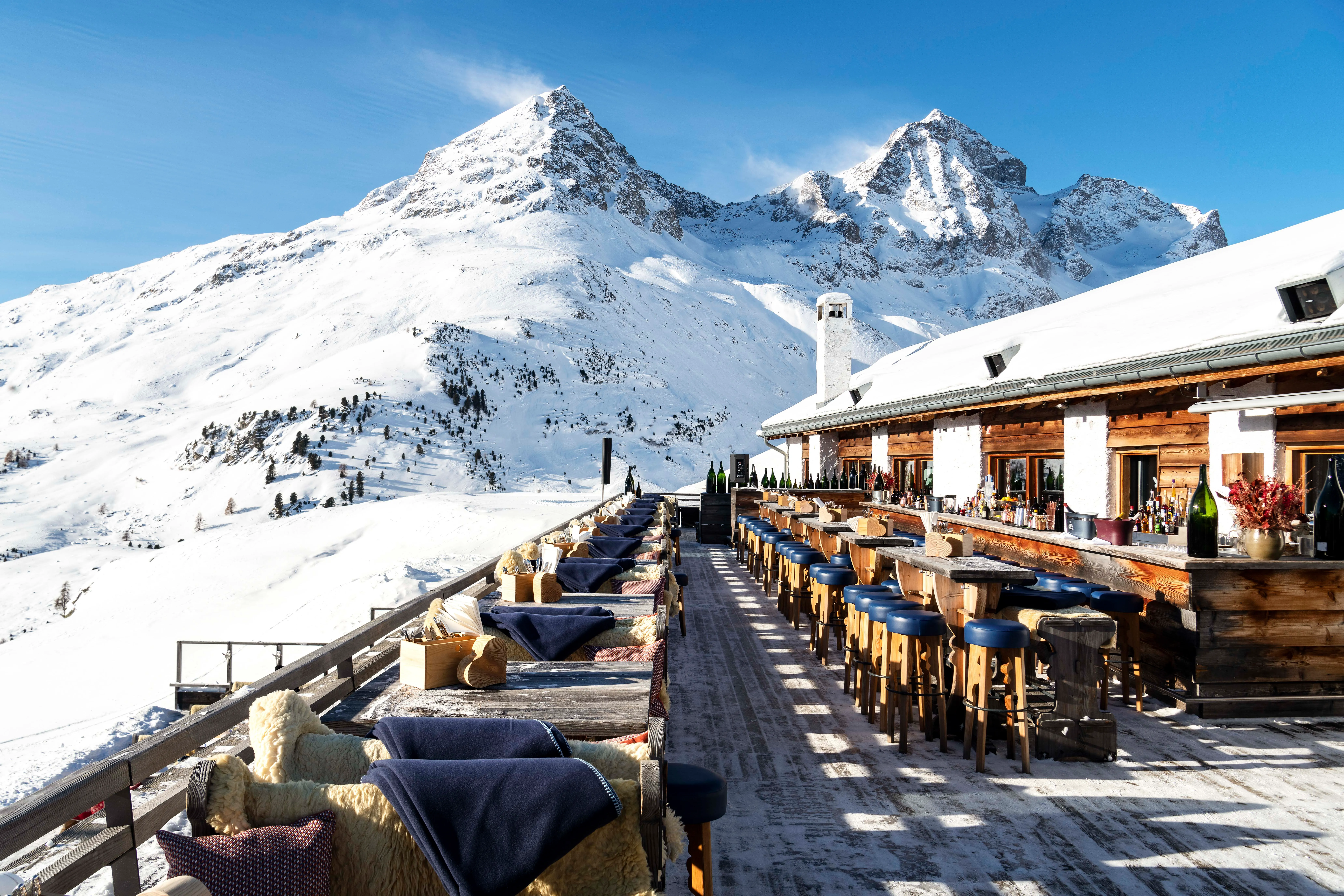 Après Ski Mastery: Essential Tips for 2026—Are You Ready to Maximize Your Night?