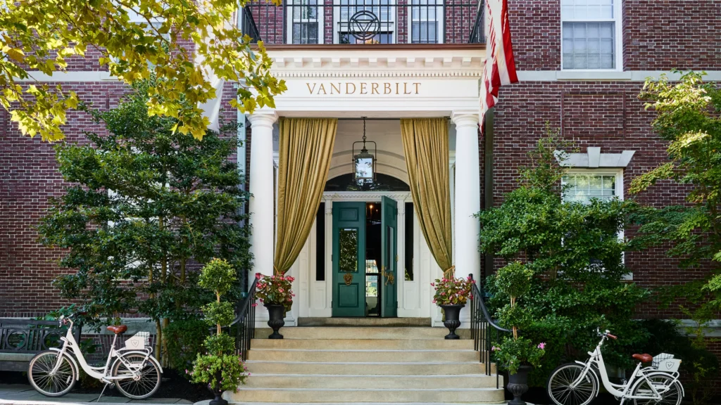 These 8 Best Hotels in Newport Will Elevate Your Stay 4 best hotels in Newport