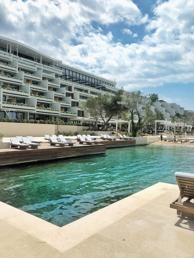 sea side hotel