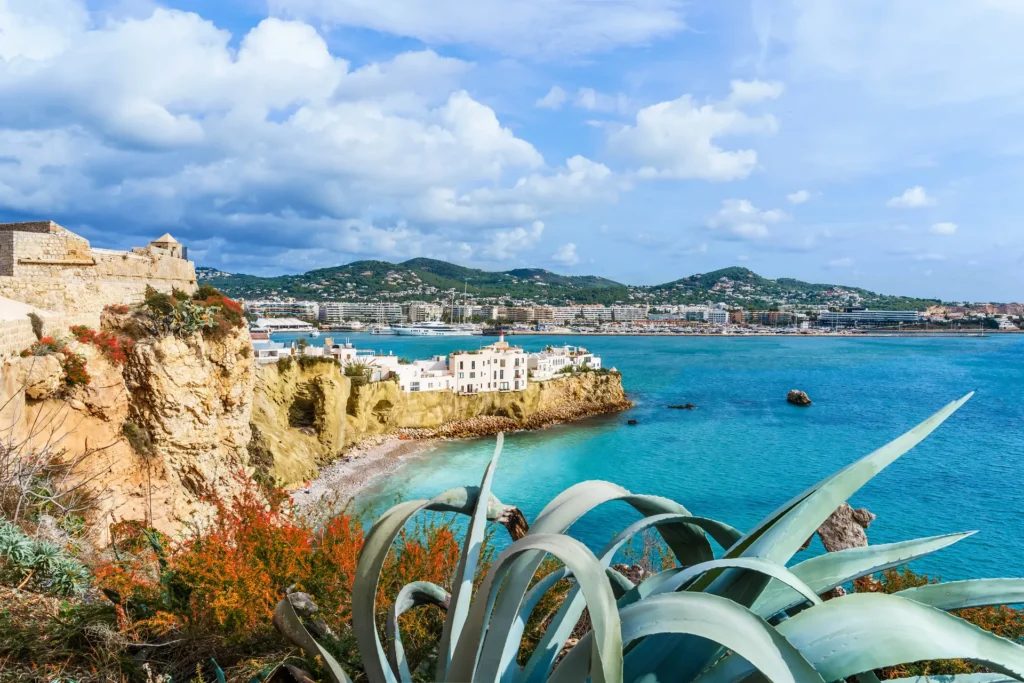 best places to visit in April