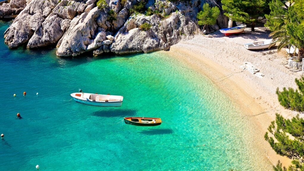 10 Best Beaches in Croatia That Will Take Your Breath Away! 4 croatia most beautiful beaches
