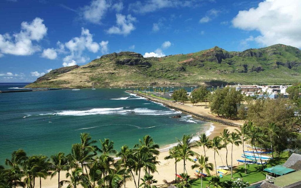 top beaches in Oahu