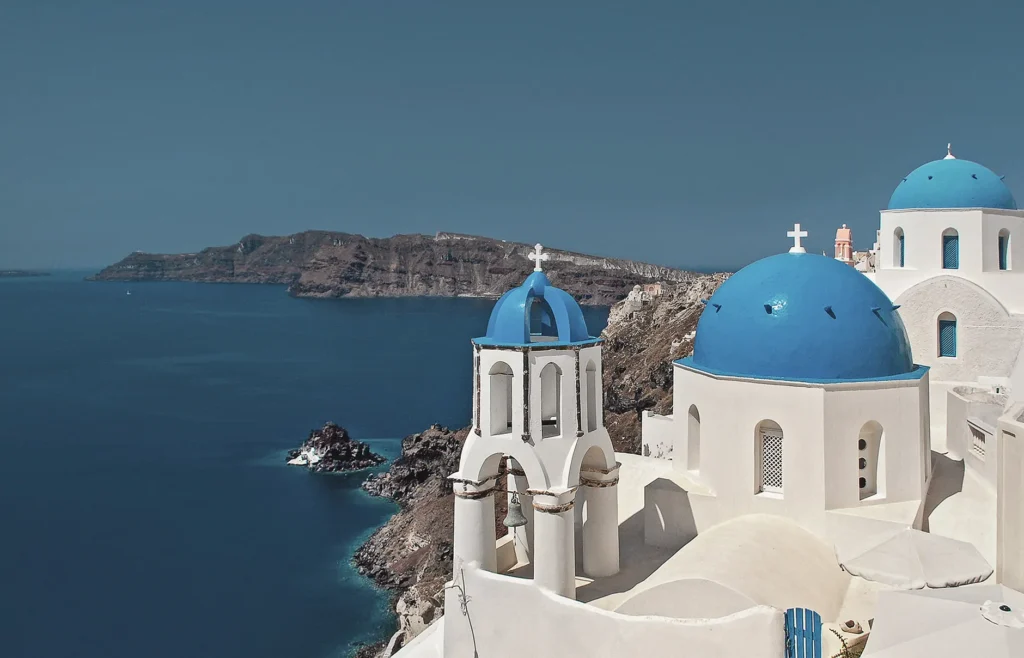 Best Time To Visit Greece : A Season-by-Season Guide 4 best time to visit Greece