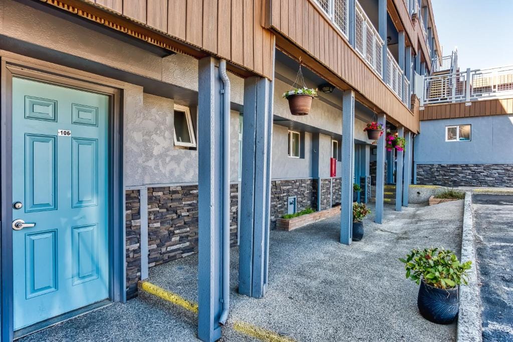 Oceanfront Hotels in Lincoln City Oregon