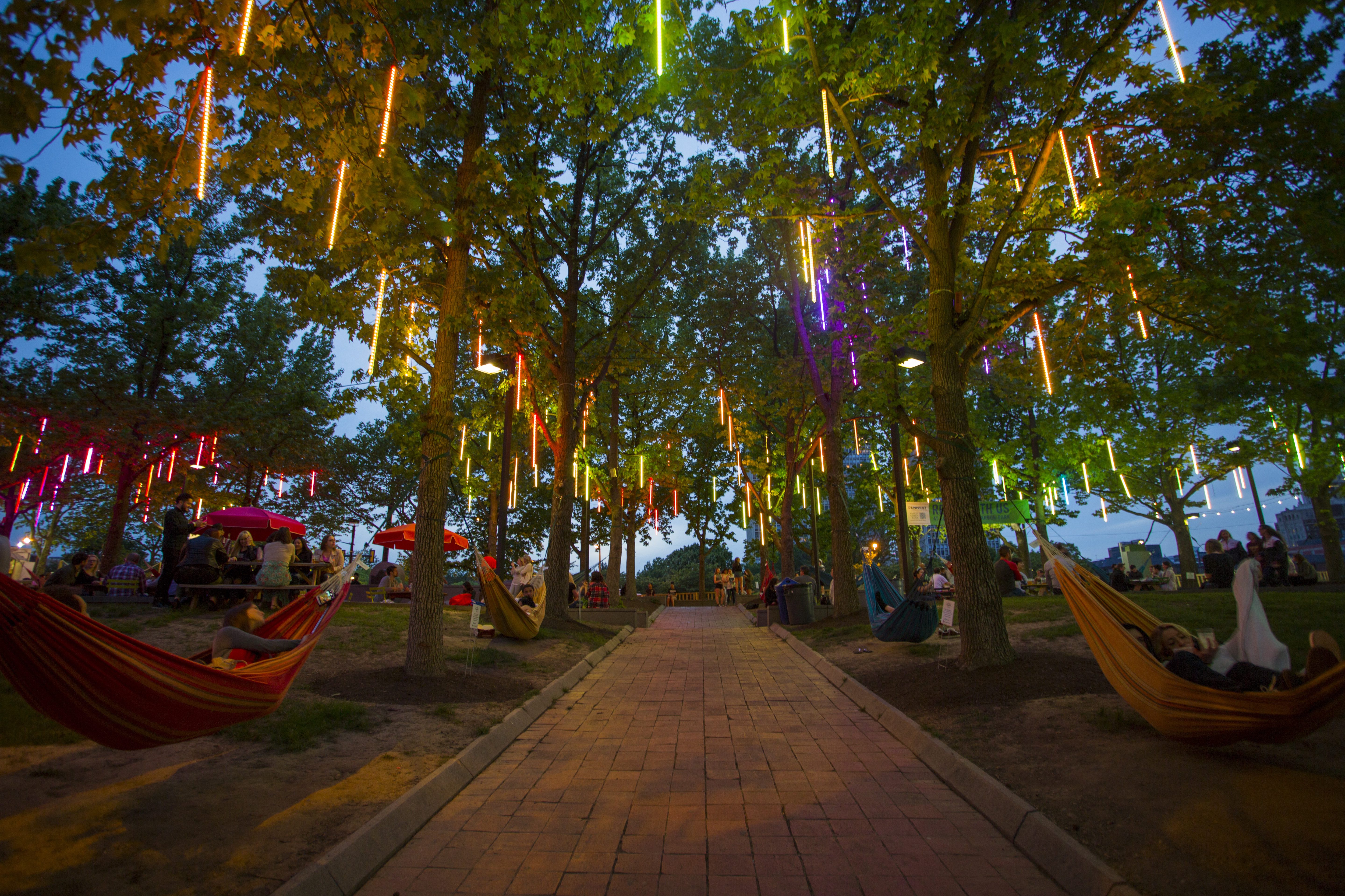 The Ultimate Guide to Spruce Street Harbor Park