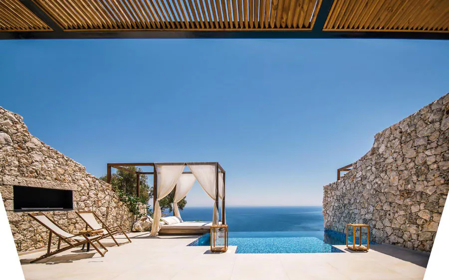Zante Greece hotels reach new heights of luxury at Emerald Villas & Suites, located in scenic Agios Nikolaos, just 1 km from the beach