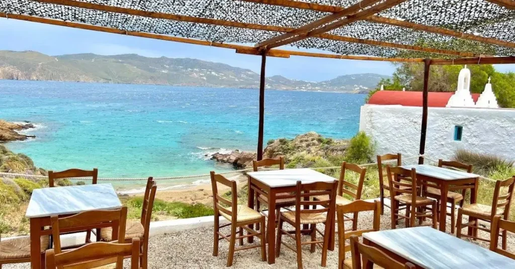 Cliffside restaurant- Kiki's Taverna