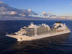 These 8 Luxury Small Ship Cruises Greek Islands Offer the Perfect Blend of Comfort and Adventure