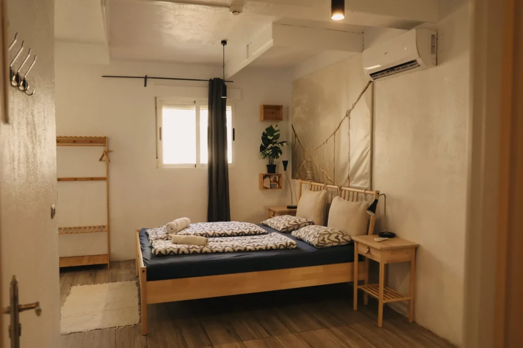 best youth hostels in Barcelona