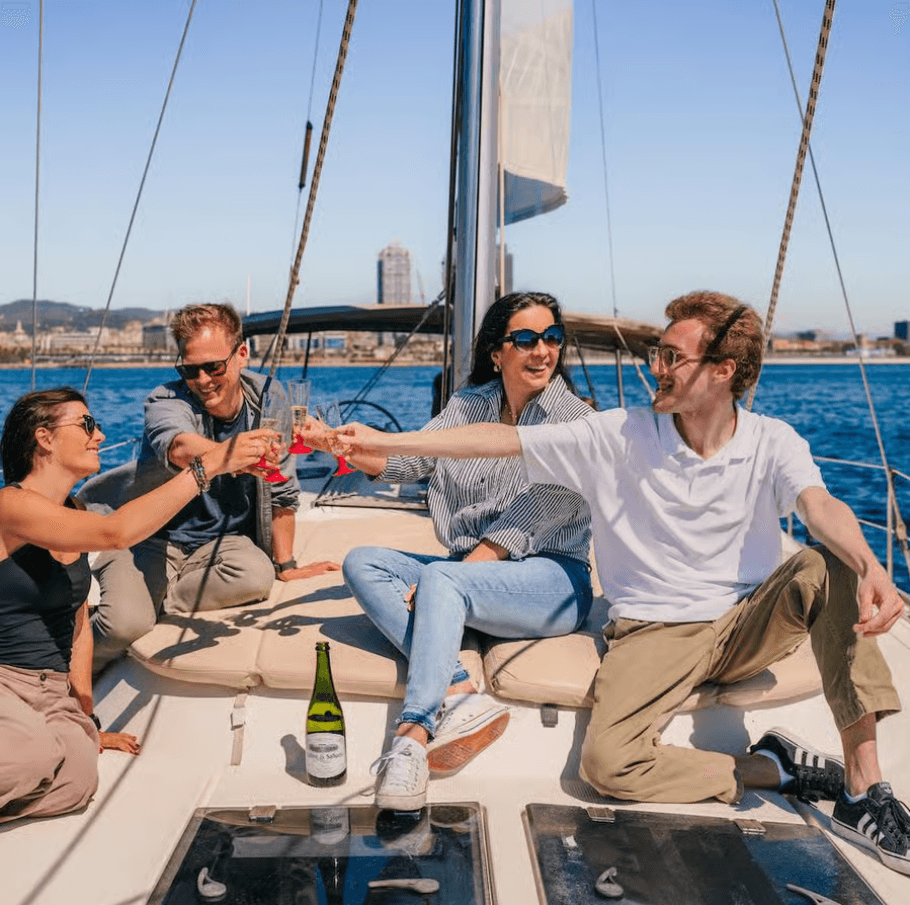 Sailing Cruise & Vineyard Visit