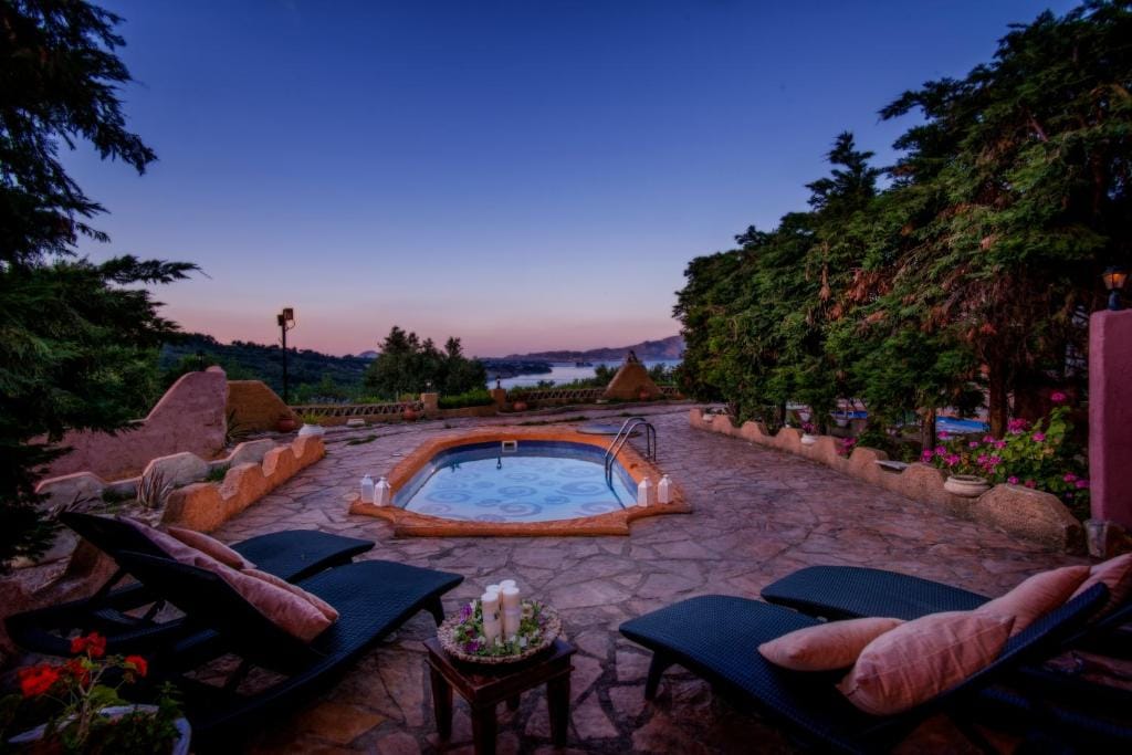 Athenea Villas, Private Pools & Gardens