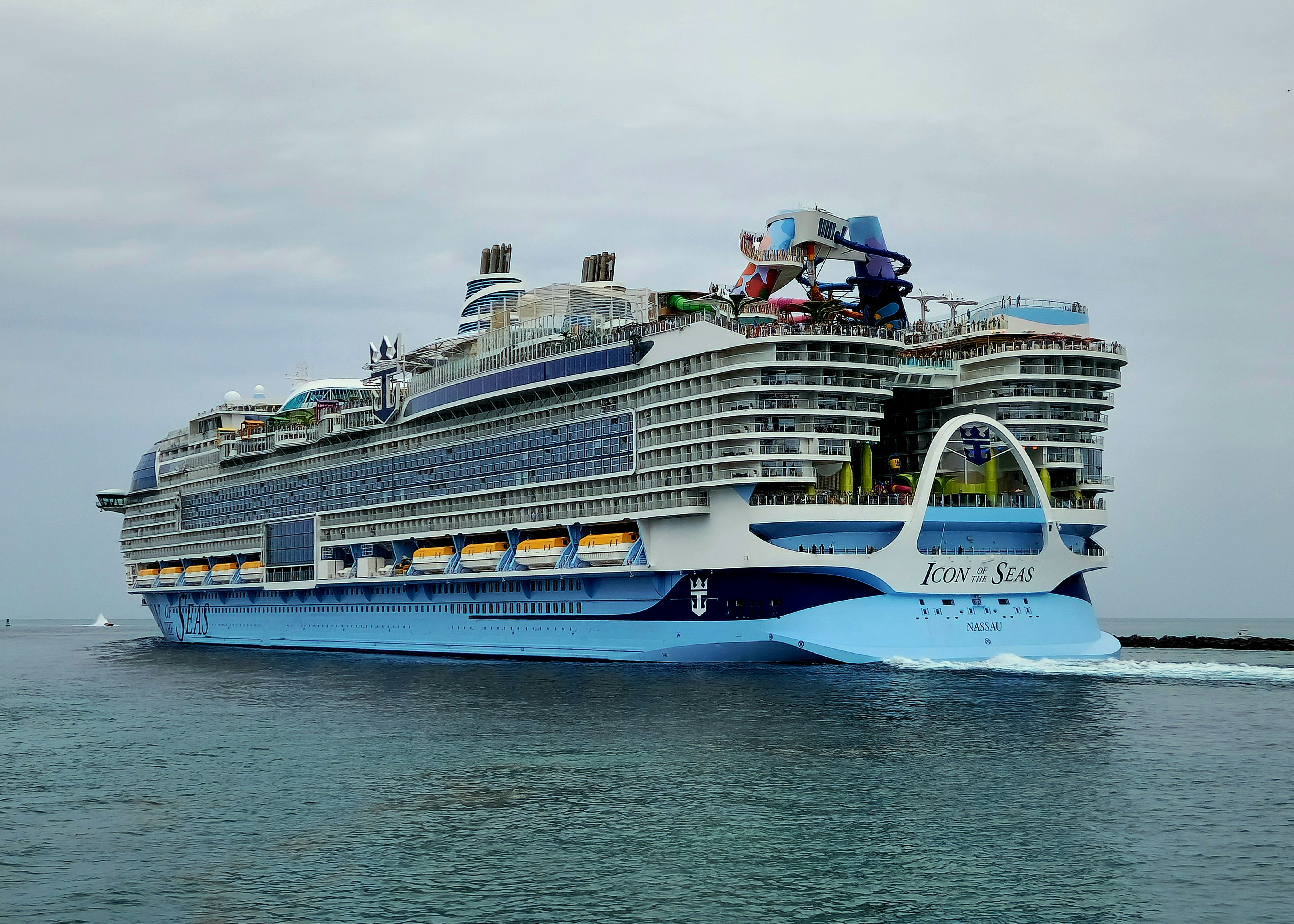 Icon of the Seas: The Ultimate 2025 Guide to the World's Largest Cruise Ship
