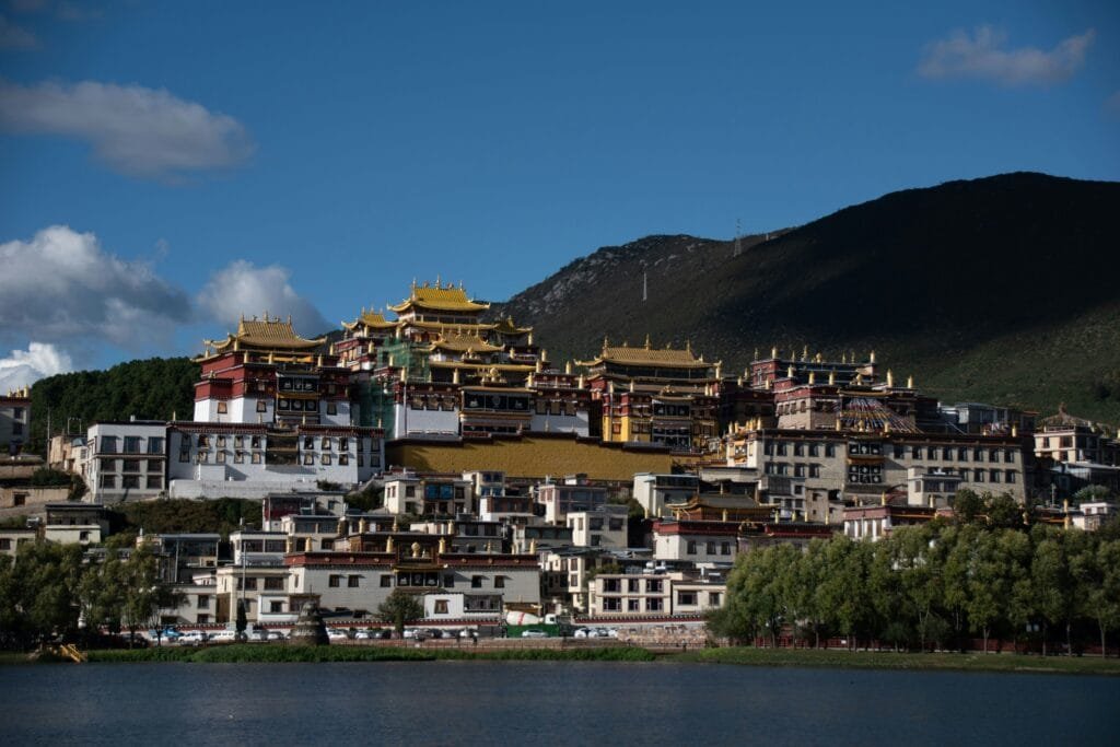 Bhutan eVisa Your Complete 2025 Guide to Hassle-Free Entry 4 Bhutan eVisa Your Complete 2025 Guide to Hassle-Free Entry