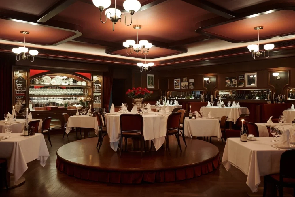 Sophisticated Hong Kong restaurant Jean-Pierre