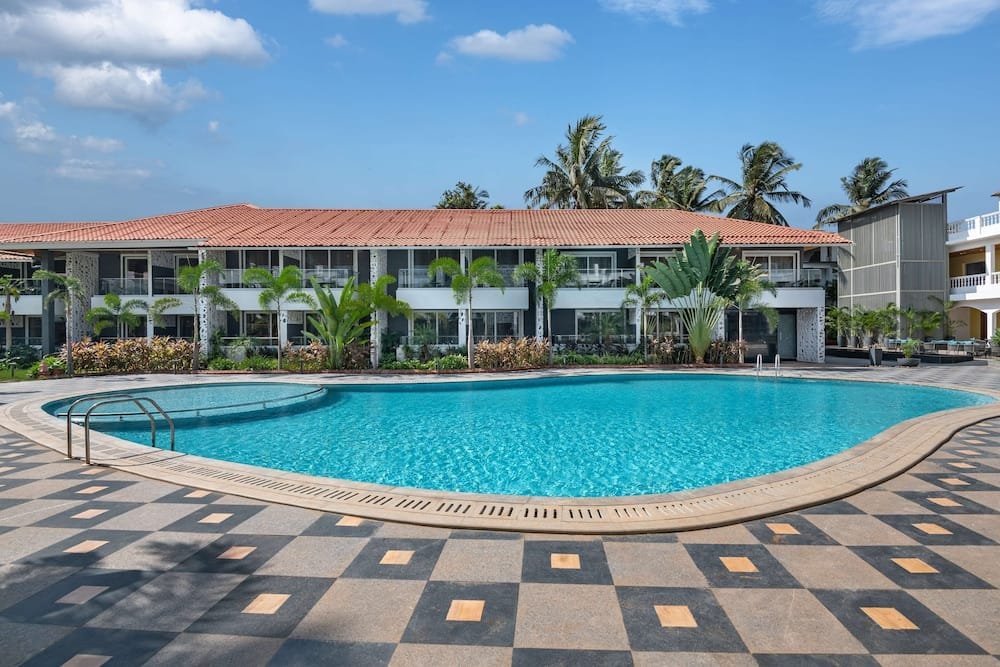 hotel in Goa Candolim Beach