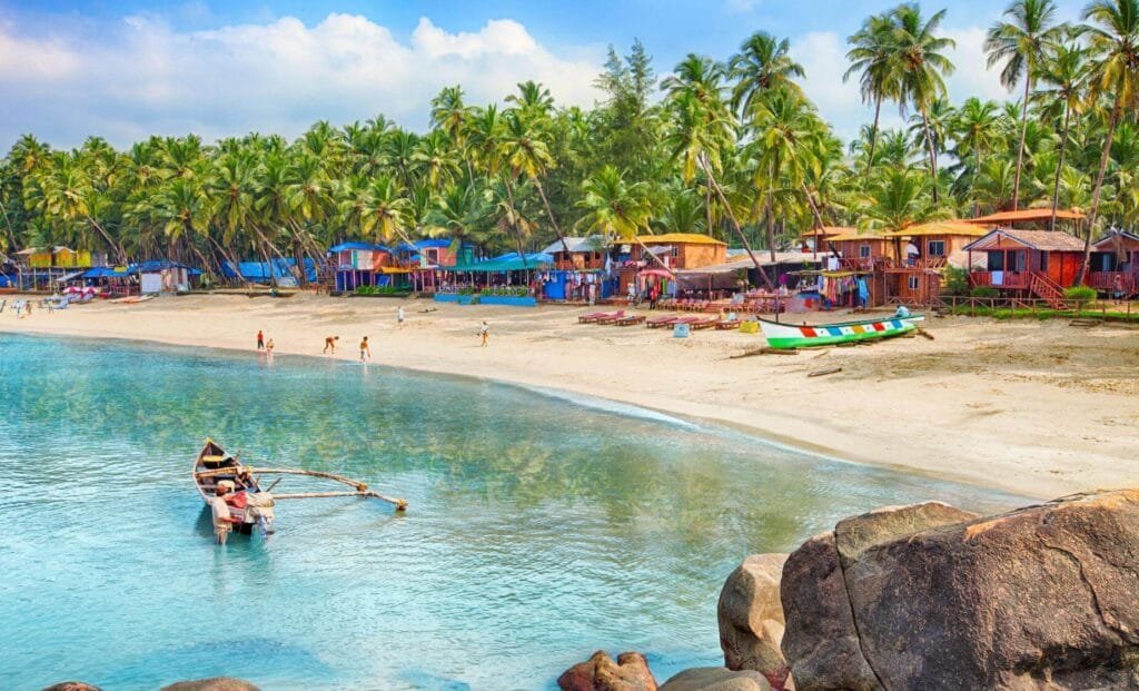 Beaches of Goa: Complete Guide to India's Stunning Coastal Paradise 4 Scenic beach in Goa