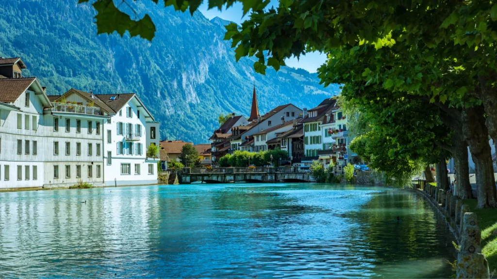 Best Tourist Cities in Switzerland 7 Interlaken