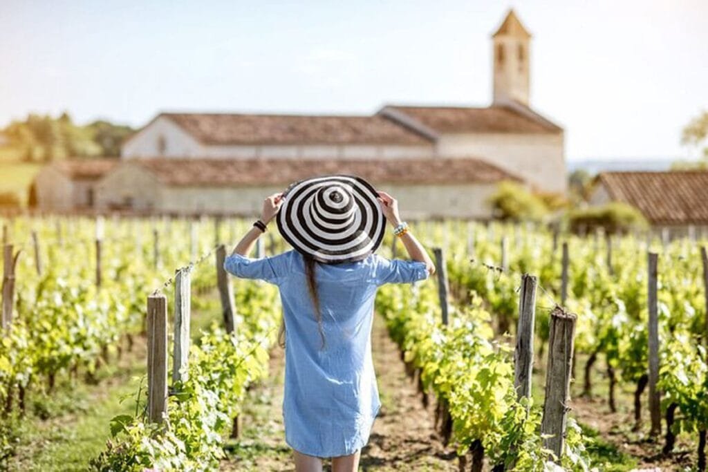 10 Best Places to See in France for First-Time and Returning Visitors 9 bordeaux wine tour