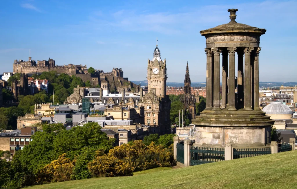 Edinburgh Castle skyline view