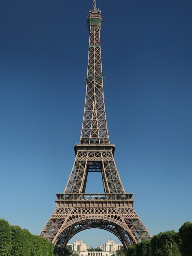 11 Fascinating Paris Eiffel Tower Facts — Discover Where, What & Why It ...