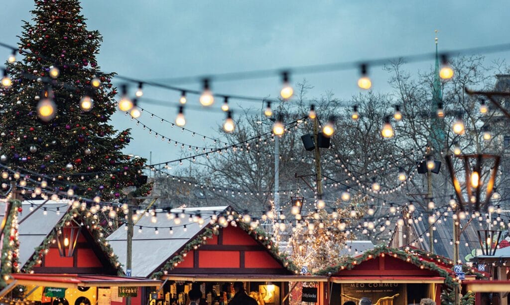 Sechseläutenplatz Christmas Market