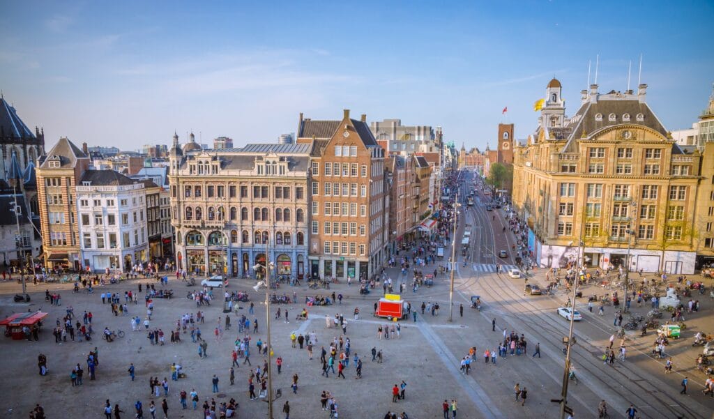Free Activities in Amsterdam: The Ultimate Budget-Friendly Travel Guide 12 Dam Square