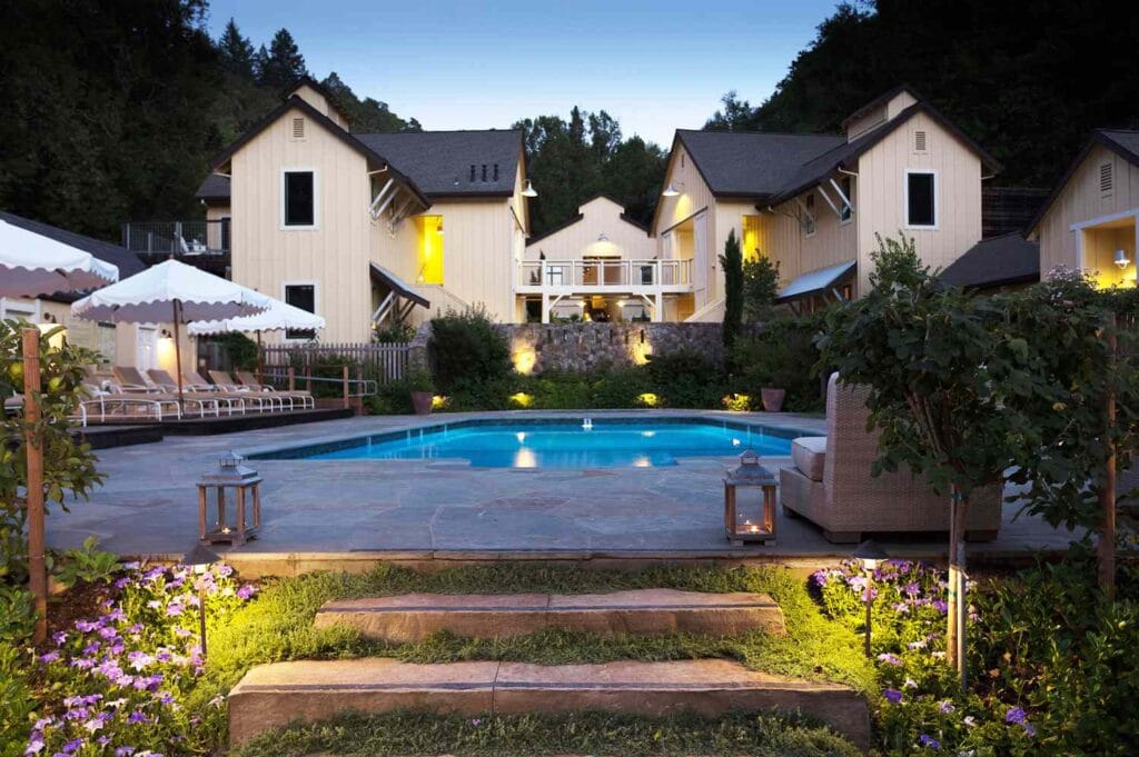 Resorts in California – Discover the Best Resorts in California for Every Traveler 11 The Farmhouse Inn