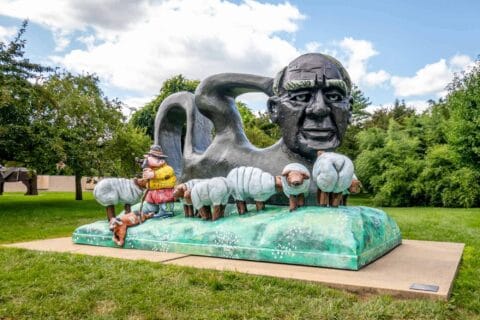 Grounds for Sculpture giant artwork