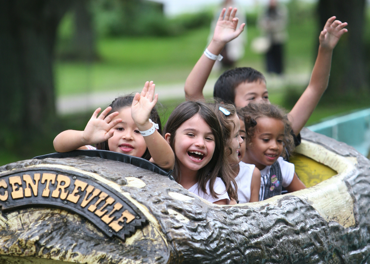 Best Family Activities Toronto Offers for Kids, Teens, and Parents