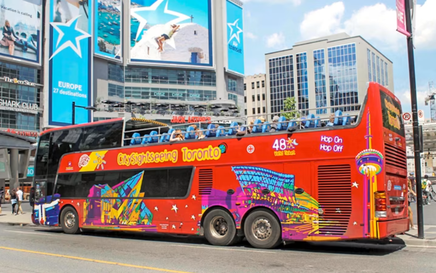 Toronto sightseeing bus