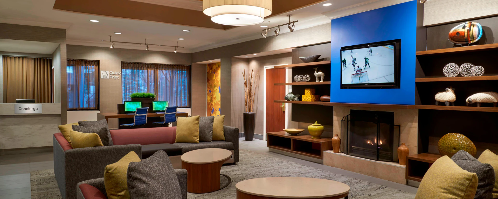 Hotel Courtyard Downtown Toronto Guide: Stay at Courtyard Toronto Downtown