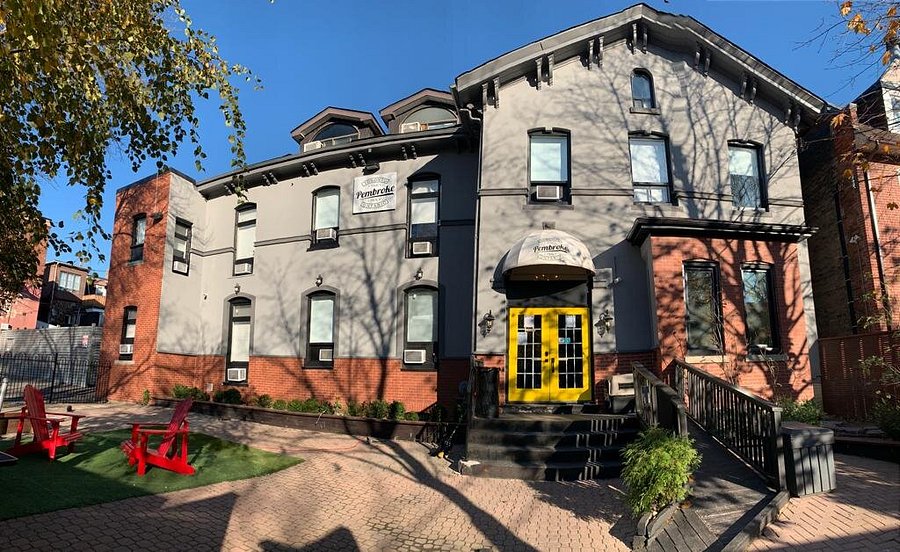 Pembroke Inn TORONTO