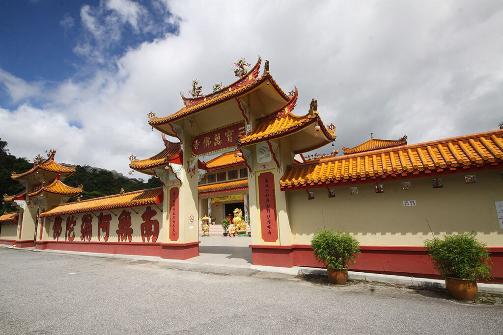 sam poh temple cameron highlands