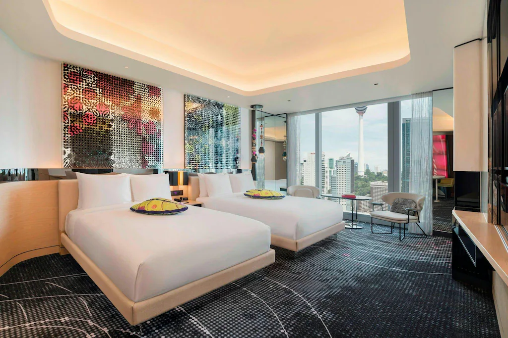 kuala lumpur hotels near petronas