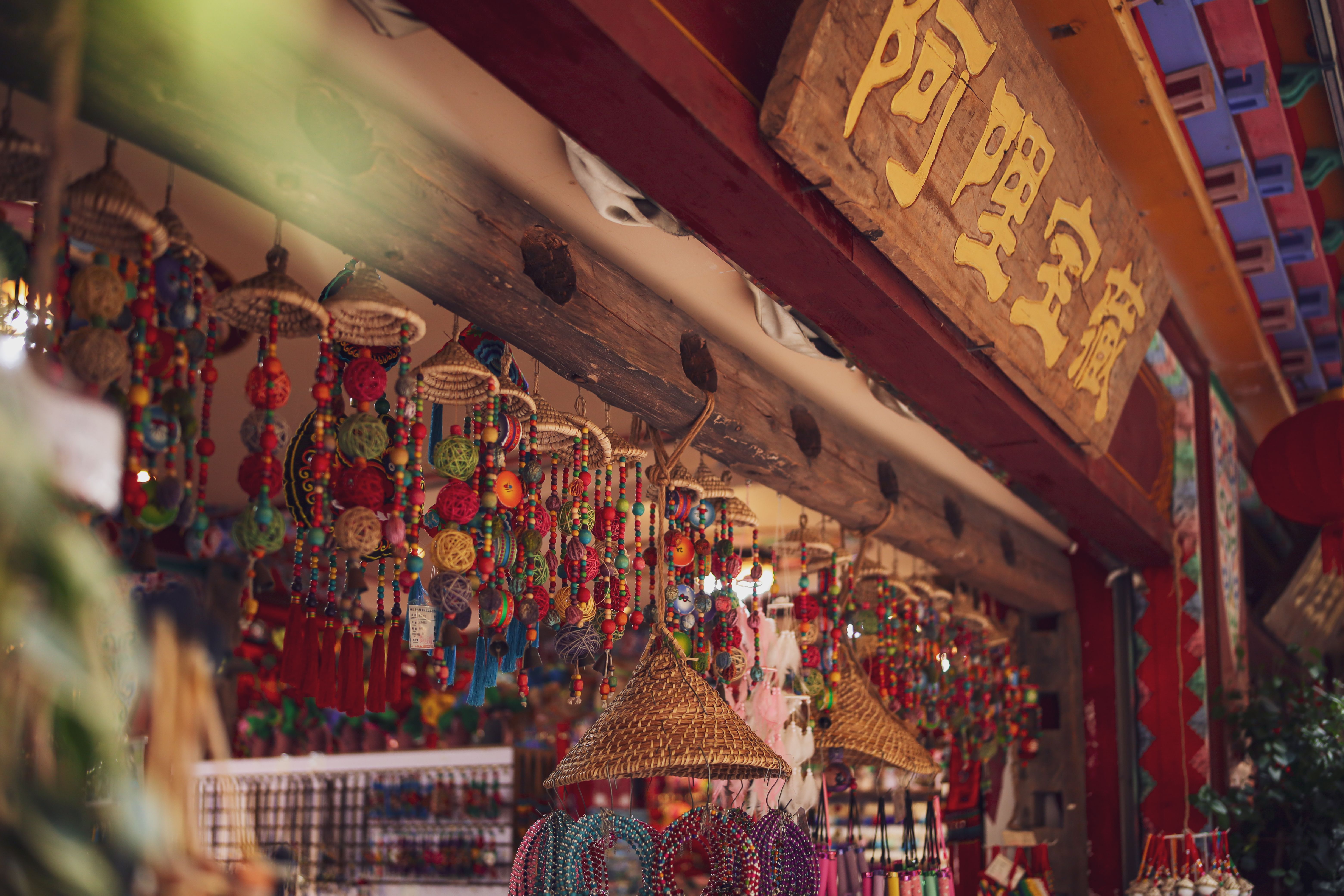 Cool Things to Buy From China: 21 Unique Souvenirs and Gifts Worth Bringing Home