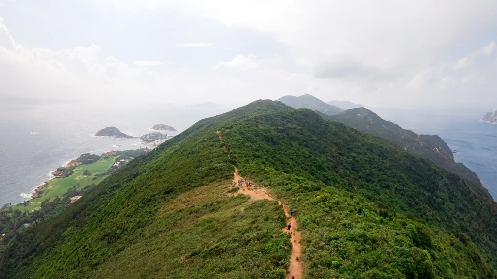 Hike Dragon's Back Trail