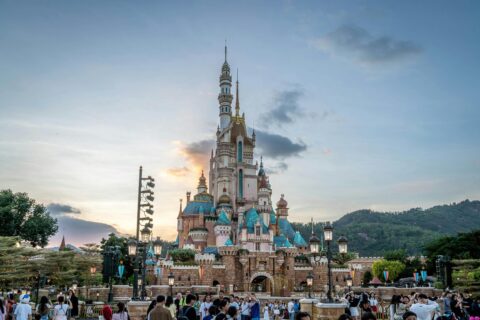 Hong Kong Disneyland, HK Disneyland and Hong Disneyland Hotel Guide