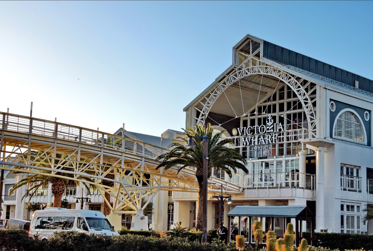 Victoria and Alfred Mall Guide: Shopping at Cape Town Malls Waterfront