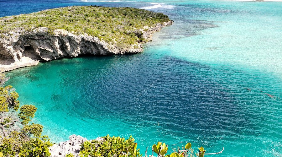 Bahamas is Dean's Blue Hole