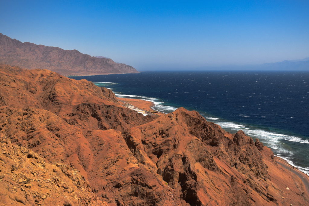 best month to visit egypt