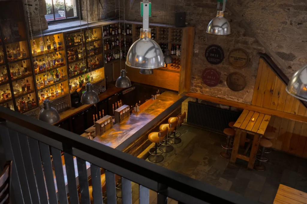 places to drink in Edinburgh