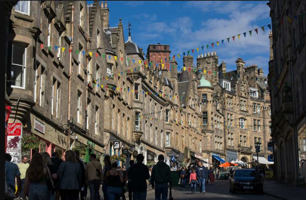 best month to visit Edinburgh