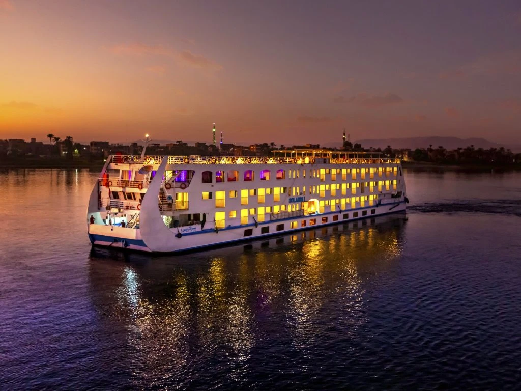 Nile cruise route