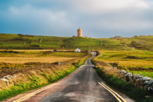 Best Time to Travel to Ireland and Scotland: A Complete Seasonal Guide