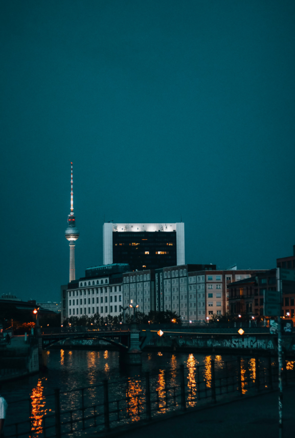 berlin tv tower at night