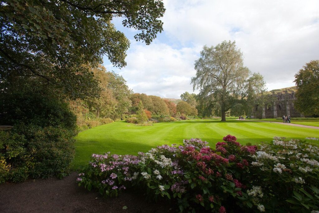 Palace Gardens edinburgh